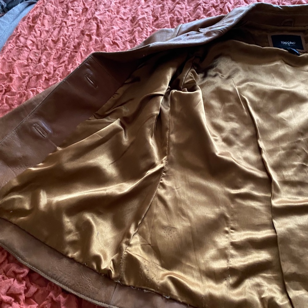 Jacket - Picture 8 of 8